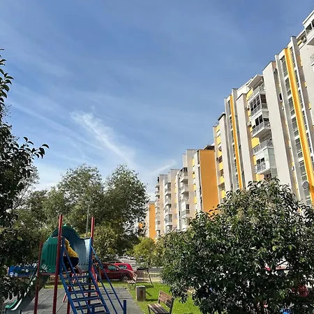 Old Town Hideaway Free Parking Apartment Podgorica